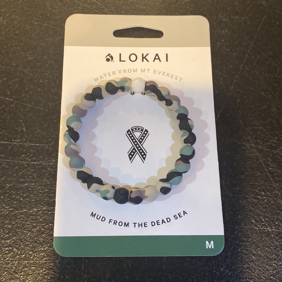 New Lokai Veterans Bracelets Sizes: Small and Medium - Picture 2 of 3